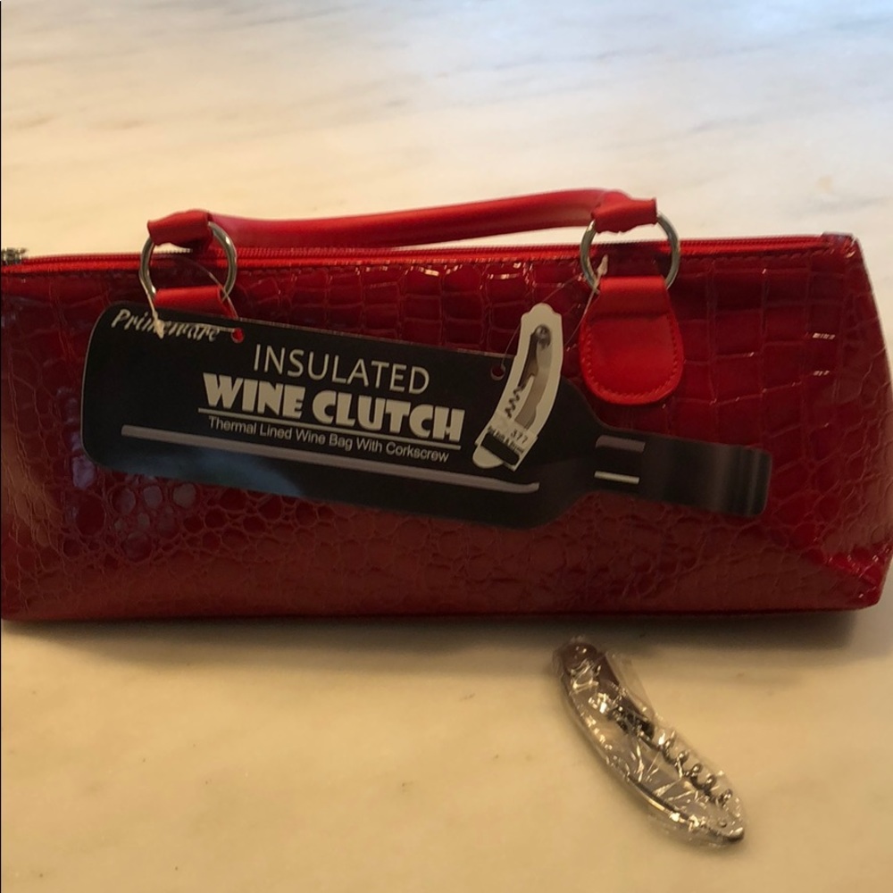 Insulated wine clutch